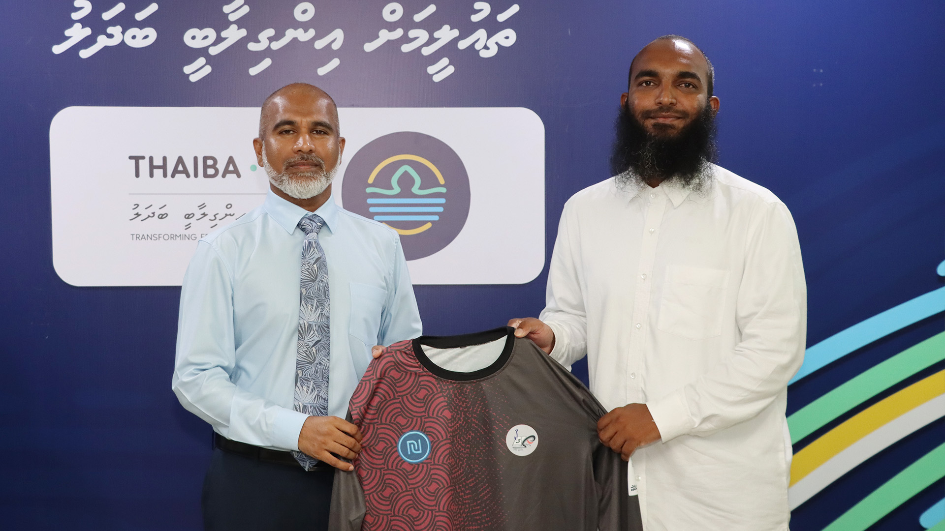 ތަޢުލީމީ ގުޅުމުގެ ފުޓްސެލް ޓީމަށް ޖަރޒީ ހަވާލުކުރުން